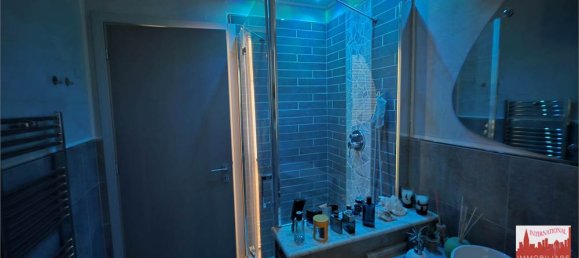 2 bedrooms Commercial property in Como, Italy No. 307948 30