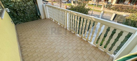 8 rooms House in San Michele al Tagliamento, Italy No. 102779 19