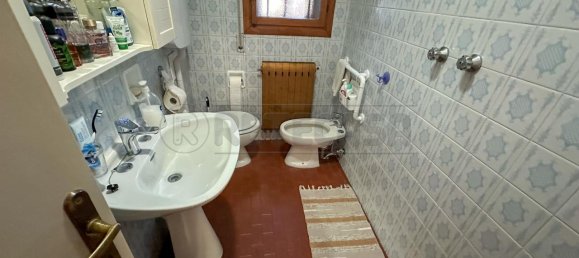 8 rooms House in San Michele al Tagliamento, Italy No. 102779 10