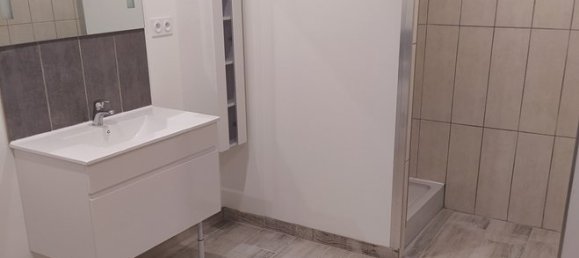 2 chambres Maison à Dannevoux, France No. 212475 3