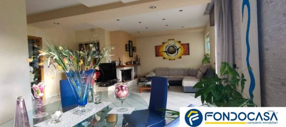 3-salle Appartement à Roccapiemonte, Italy No. 157226 9