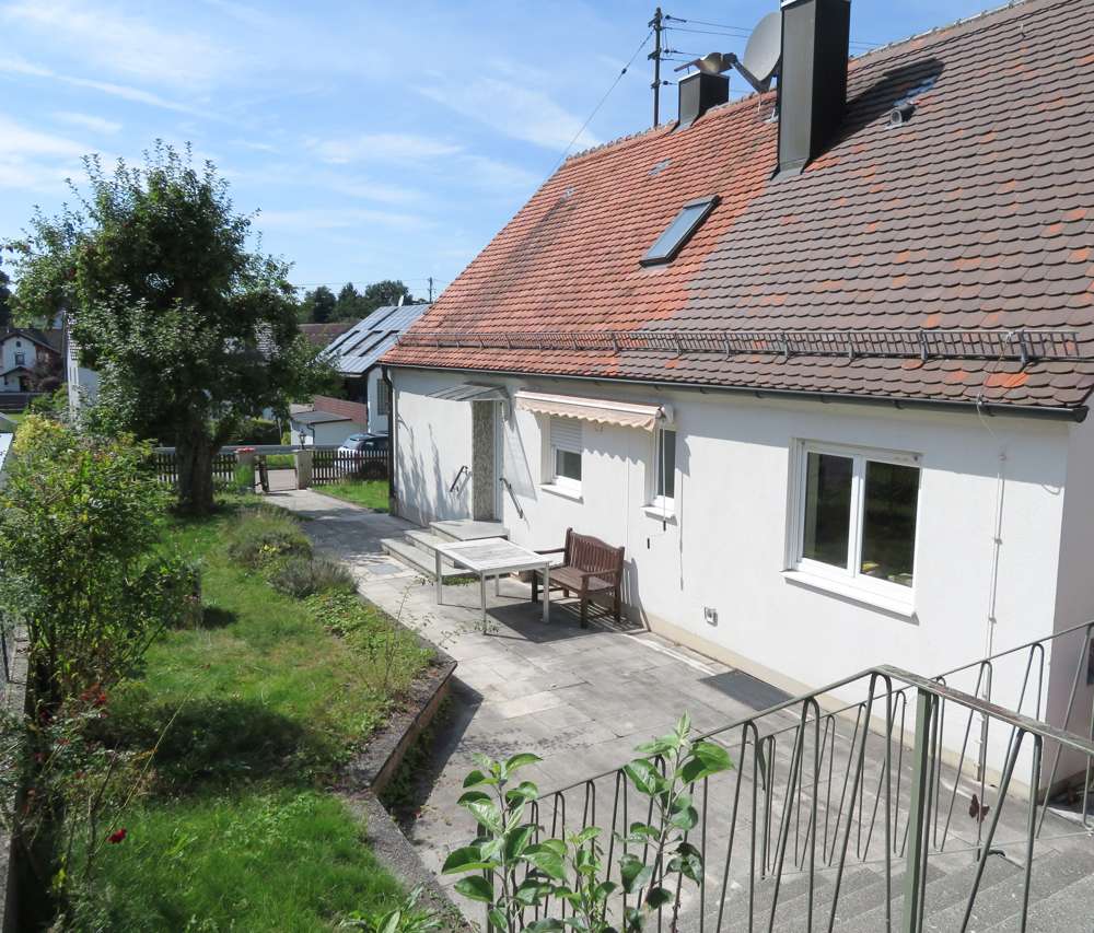 4 bedrooms House in Augsburg, Germany No. 267700