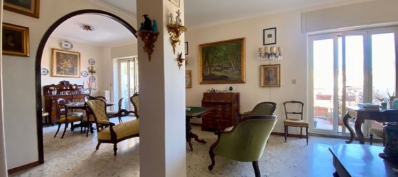 3-salle Penthouse à Catania, Italy No. 158943 9