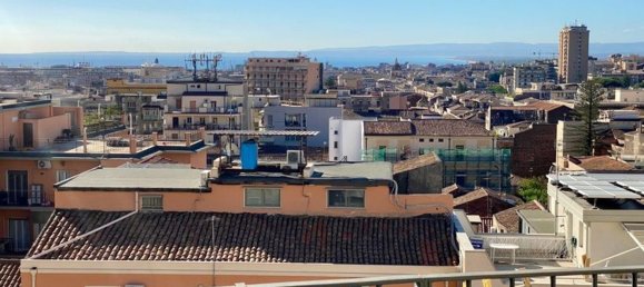 3-salle Penthouse à Catania, Italy No. 158943 32