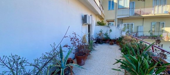 3-salle Penthouse à Catania, Italy No. 158943 4