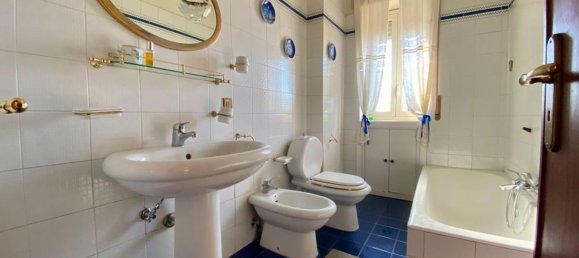 3-salle Penthouse à Catania, Italy No. 158943 27