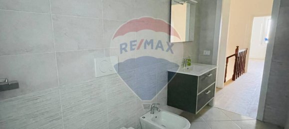 Дом с 2 спальнями в Рива дель По, Италия № 347993 9