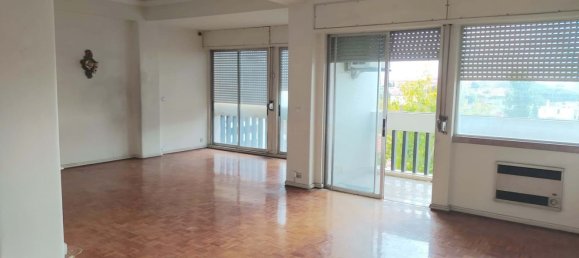 6 bedrooms Apartment in Lisbon, Portugal No. 117393 10