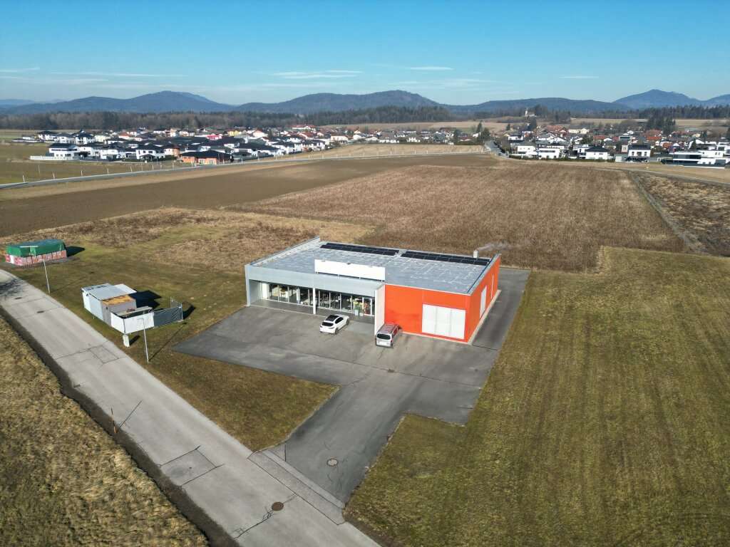 Propriété commerciale à Klagenfurt am Worthersee, Austria 557m² No. 25660