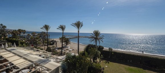 Apartamento de 2 dormitorios en Marbella, Spain No. 116221 2