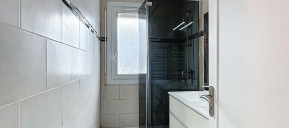 3 bedrooms House in Acheres, France No. 297210 7