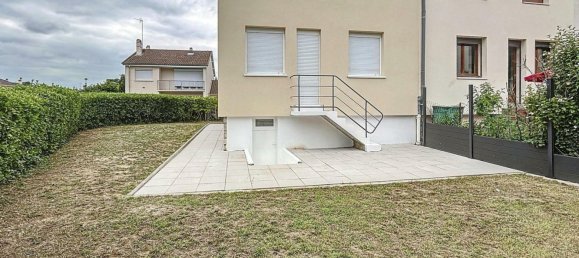 3 bedrooms House in Acheres, France No. 297210 3