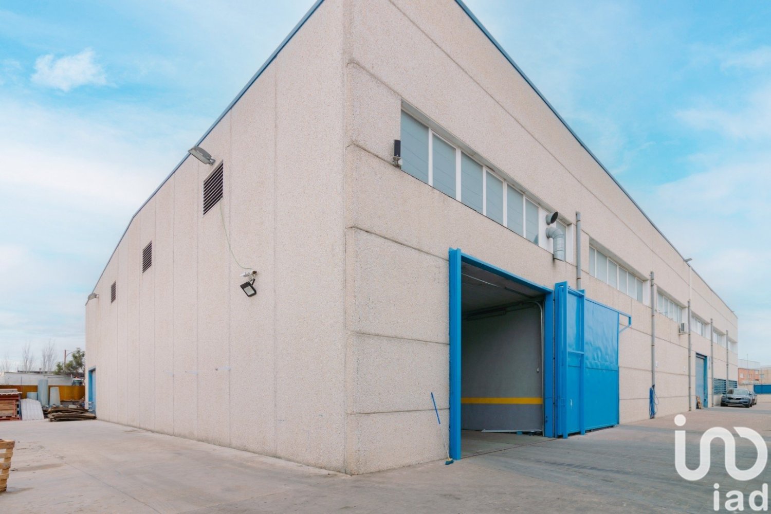 Propriété commerciale à Leganes, Spain 3025m² No. 292923