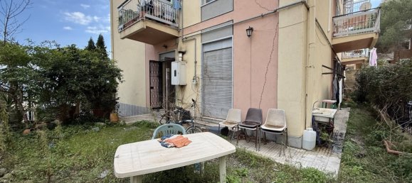 3 bedrooms Apartment in Messina, Italy No. 340960 6