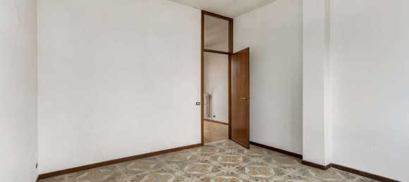 Apartamento de 3 habitaciónes en Roncello, Italy No. 13770 20