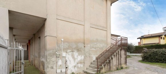 Apartamento de 3 habitaciónes en Roncello, Italy No. 13770 14