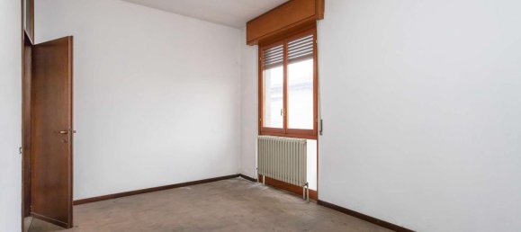 Apartamento de 3 habitaciónes en Roncello, Italy No. 13770 38