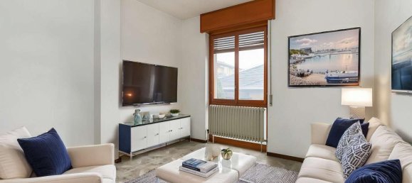 Apartamento de 3 habitaciónes en Roncello, Italy No. 13770 18