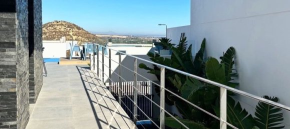 3 bedrooms House in Rojales, Spain No. 183615 9