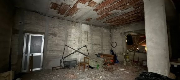 4 bedrooms Apartment in Taranto, Italy No. 317239 4