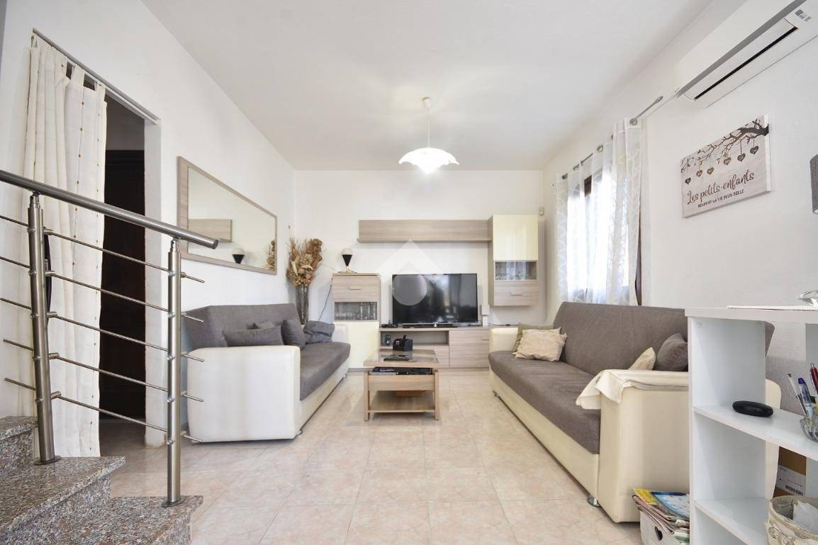 3 Schlafzimmer Haus in Olbia, Italy, Nr. 305867