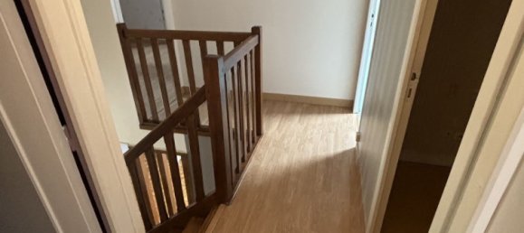 3 bedrooms House in Chartres, France No. 40035 6