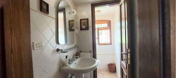 9 rooms House in Conegliano, Italy No. 143337 26