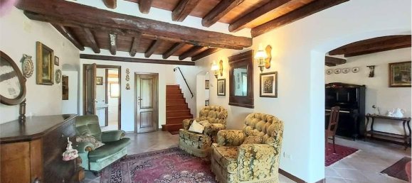 9 rooms House in Conegliano, Italy No. 143337 22