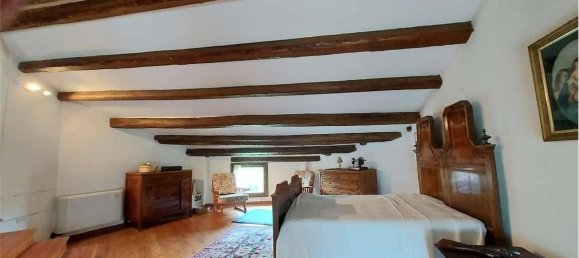 9 rooms House in Conegliano, Italy No. 143337 17