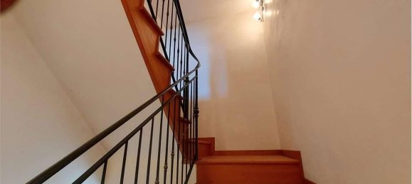 9 rooms House in Conegliano, Italy No. 143337 10