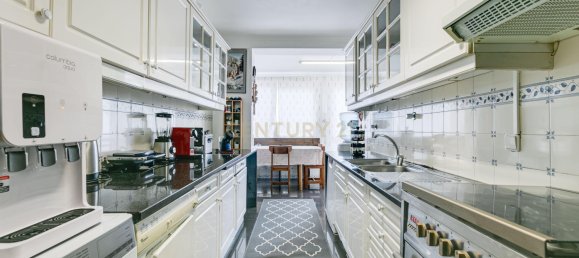 Apartamento de 3 dormitorios en Cascais, Portugal No. 119972 9