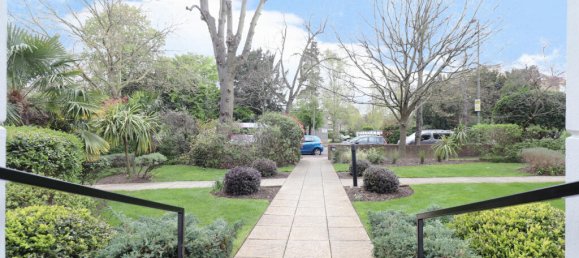 3 bedrooms Apartment in Beckenham, United Kingdom No. 865 23