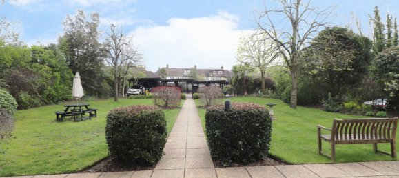 3 bedrooms Apartment in Beckenham, United Kingdom No. 865 26