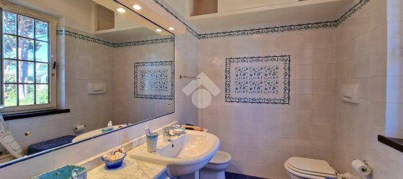 3 Schlafzimmer Villa in San Felice Circeo, Italy, Nr. 298324 28