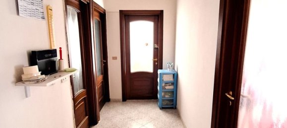 4-Zimmer Wohnung in Bra, Italy, Nr. 47604 2