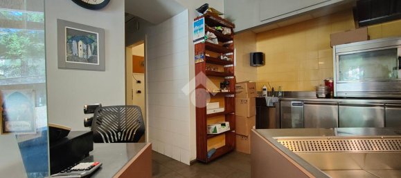 2 rooms Commercial property in Trento, Italy No. 303473 6