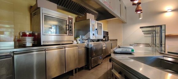 2 rooms Commercial property in Trento, Italy No. 303473 7