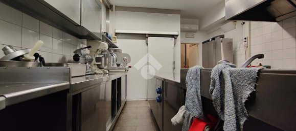 2 rooms Commercial property in Trento, Italy No. 303473 12