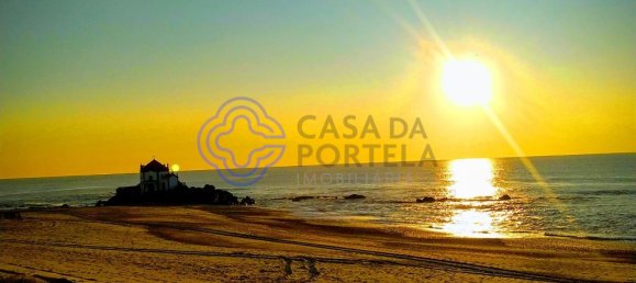 1350m² Land in Vila Nova de Gaia, Portugal No. 47785 10