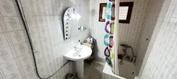 Casa de 5 dormitorios en La Pobla Llarga, Spain No. 190567 4