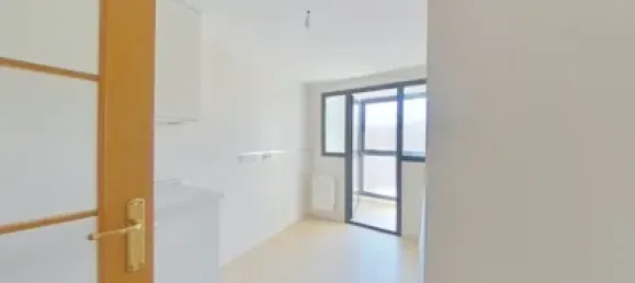 2 bedrooms Apartment in Madrid, Spain No. 155958 12