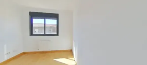 2 bedrooms Apartment in Madrid, Spain No. 155958 9
