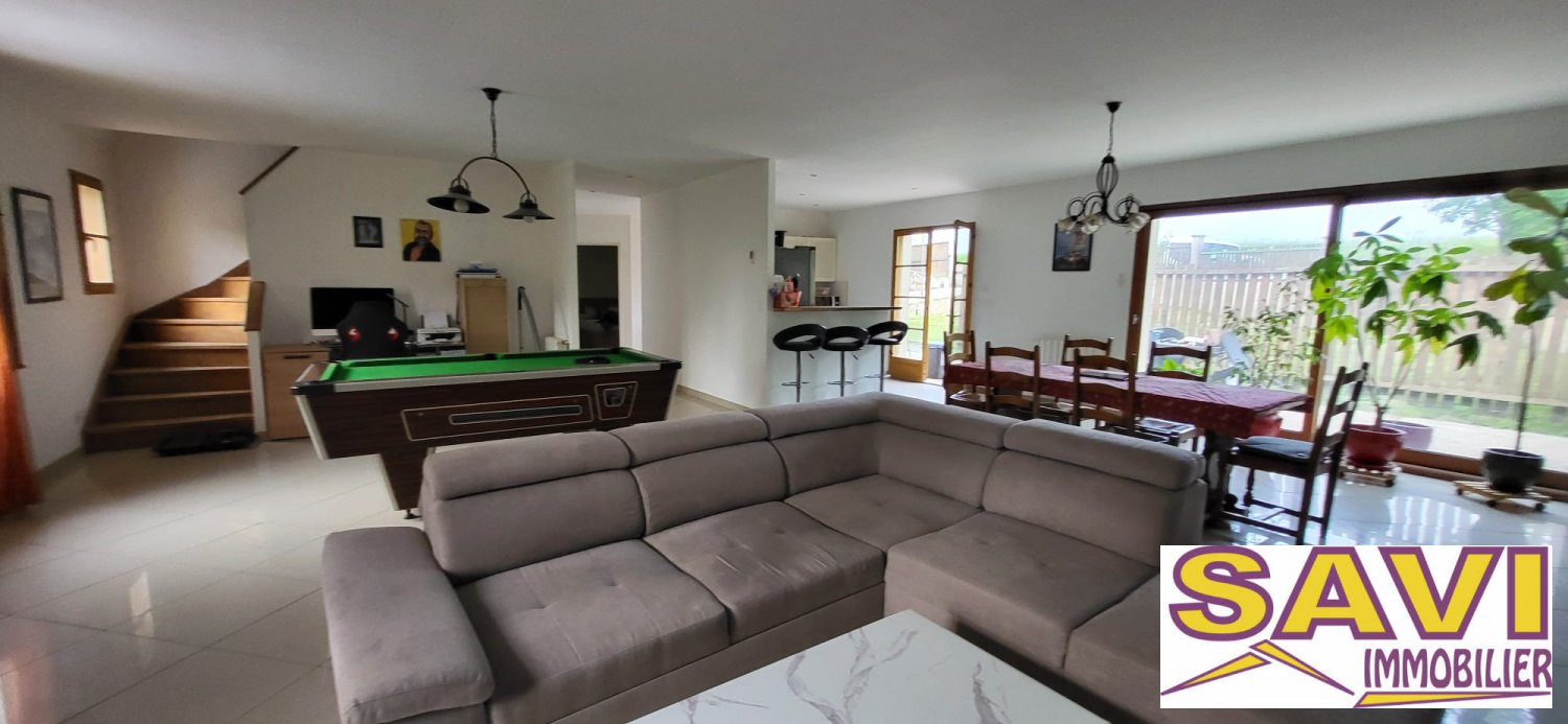 Дом с 6 спальнями в Монтбуи, Франция № 87519