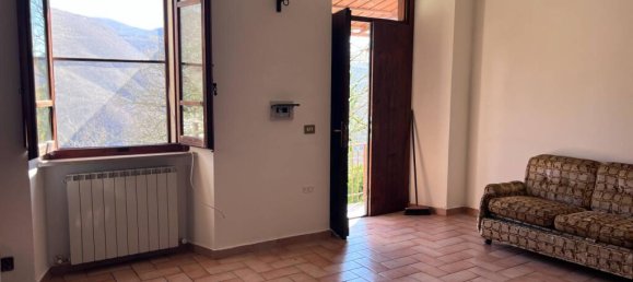 2 Schlafzimmer Schlösser in Sellano, Italy, Nr. 63515 18