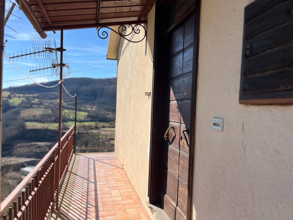 2 Schlafzimmer Schlösser in Sellano, Italy, Nr. 63515