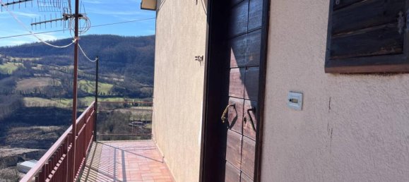 2 Schlafzimmer Schlösser in Sellano, Italy, Nr. 63515 14