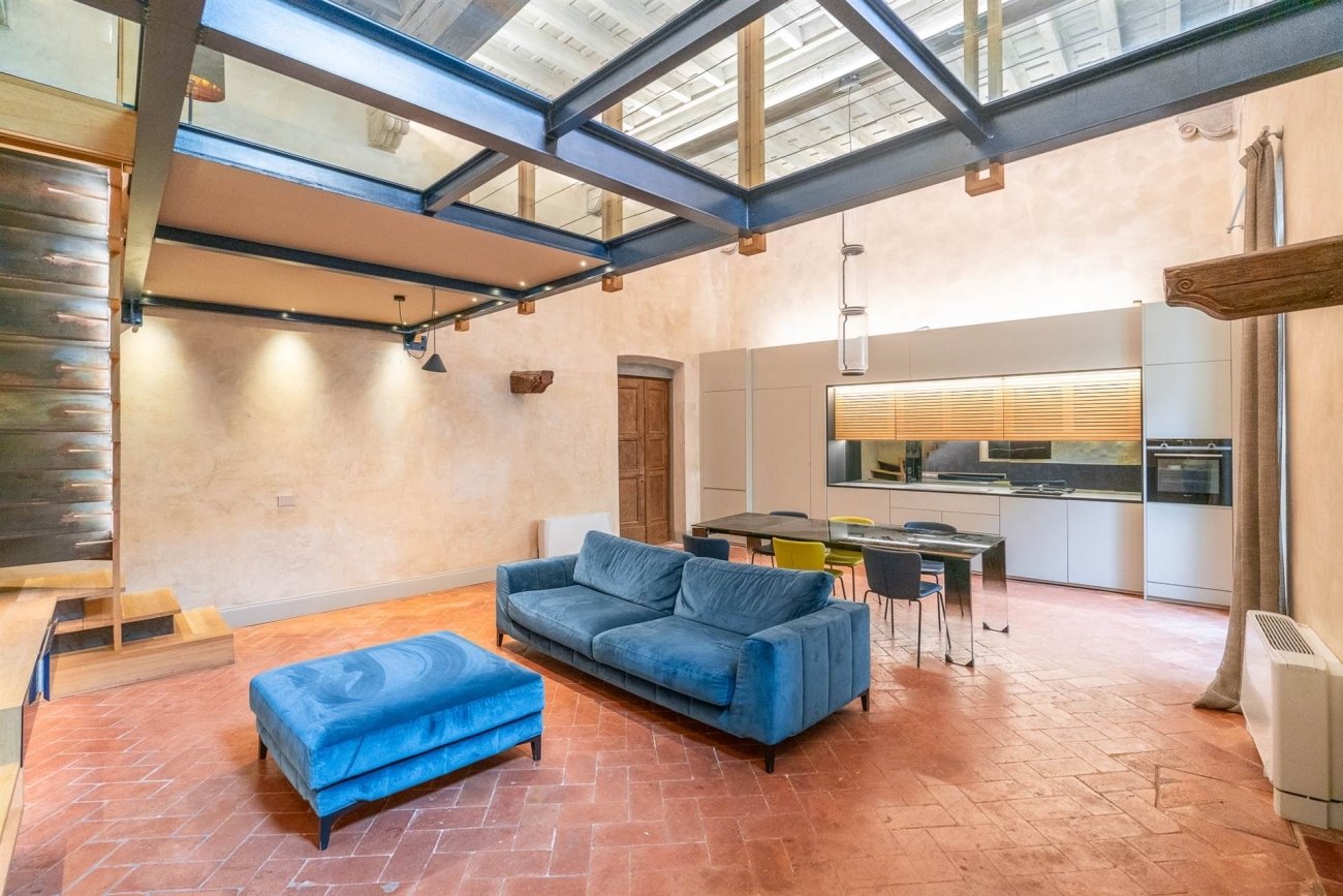 2 Schlafzimmer Wohnung in Florence, Italy, Nr. 107403