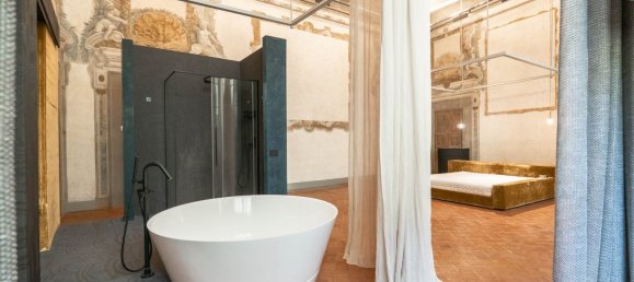 2 Schlafzimmer Wohnung in Florence, Italy, Nr. 107403 11
