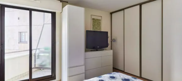 2 bedrooms Apartment in Levallois-Perret, France No. 130457 10