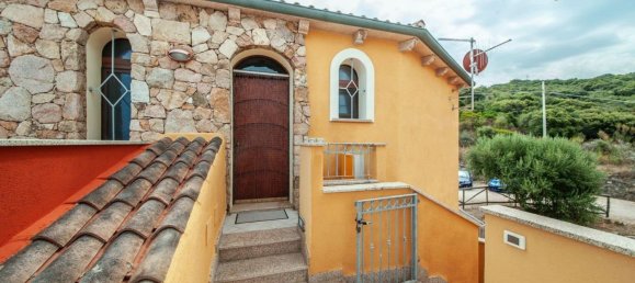 Пентхаус с 4 спальнями в Кастельсардо, Италия № 349166 2